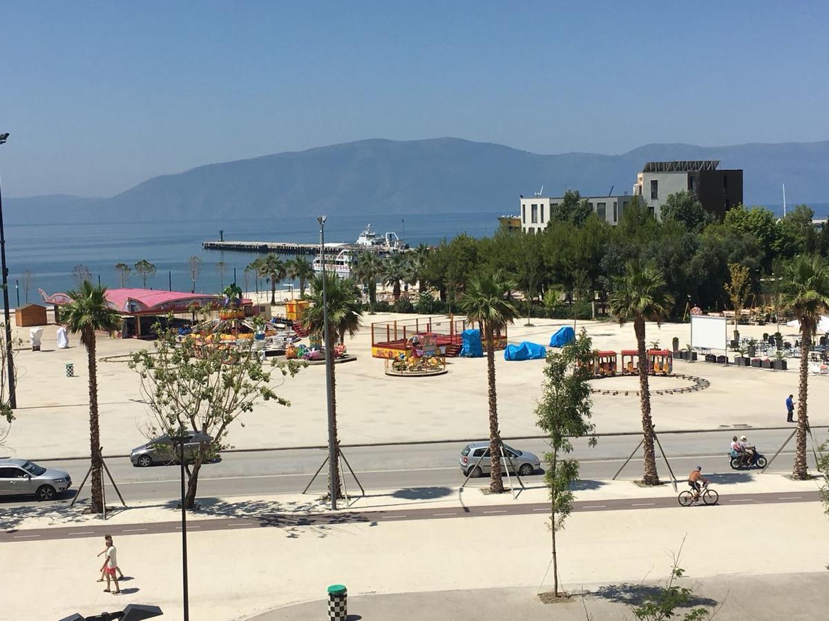 Agetina'S Apartaments Vlorë Εξωτερικό φωτογραφία