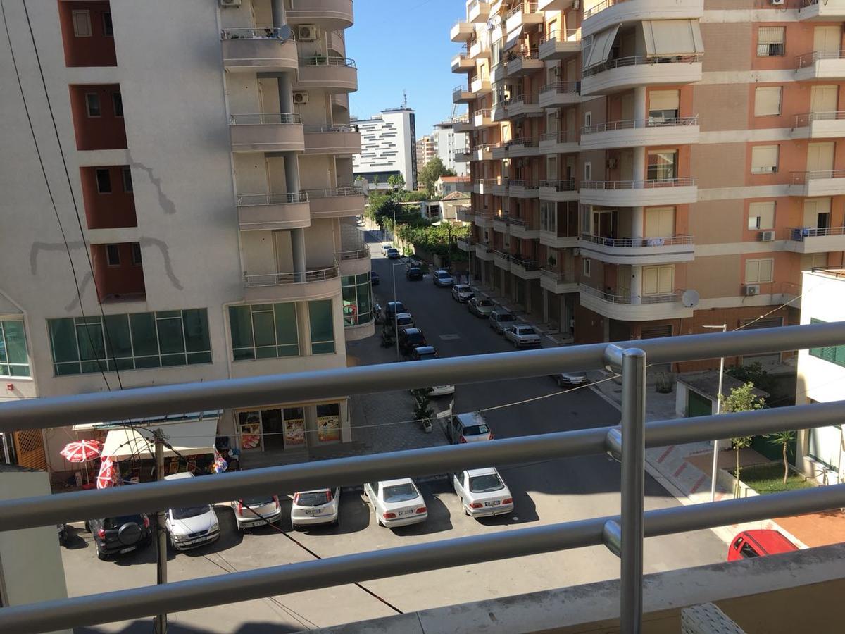 Agetina'S Apartaments Vlorë Εξωτερικό φωτογραφία