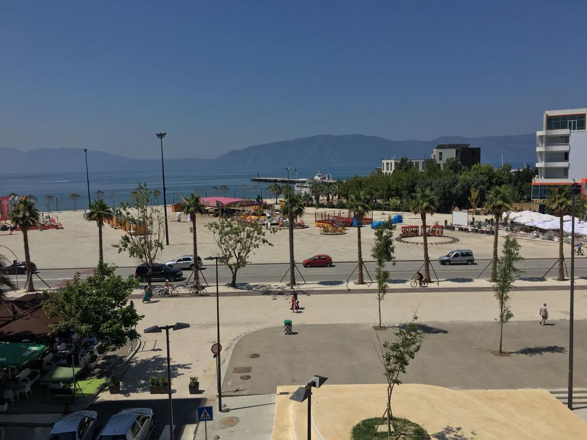 Agetina'S Apartaments Vlorë Εξωτερικό φωτογραφία