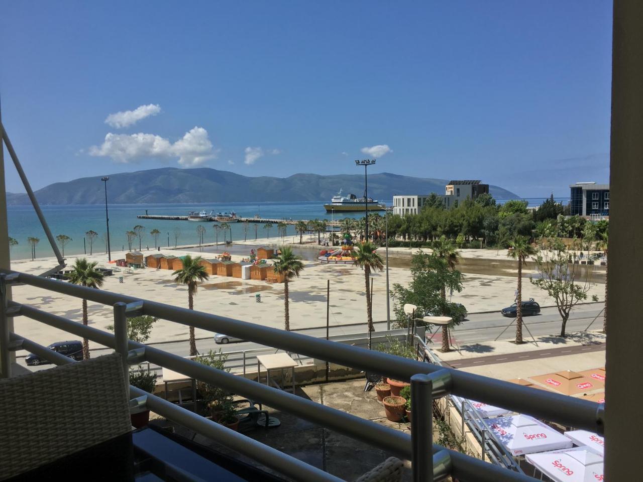 Agetina'S Apartaments Vlorë Εξωτερικό φωτογραφία